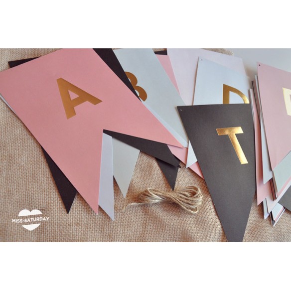 Banderines colores y oro