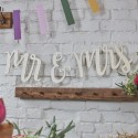 Guirnalda madera Mr & Mrs