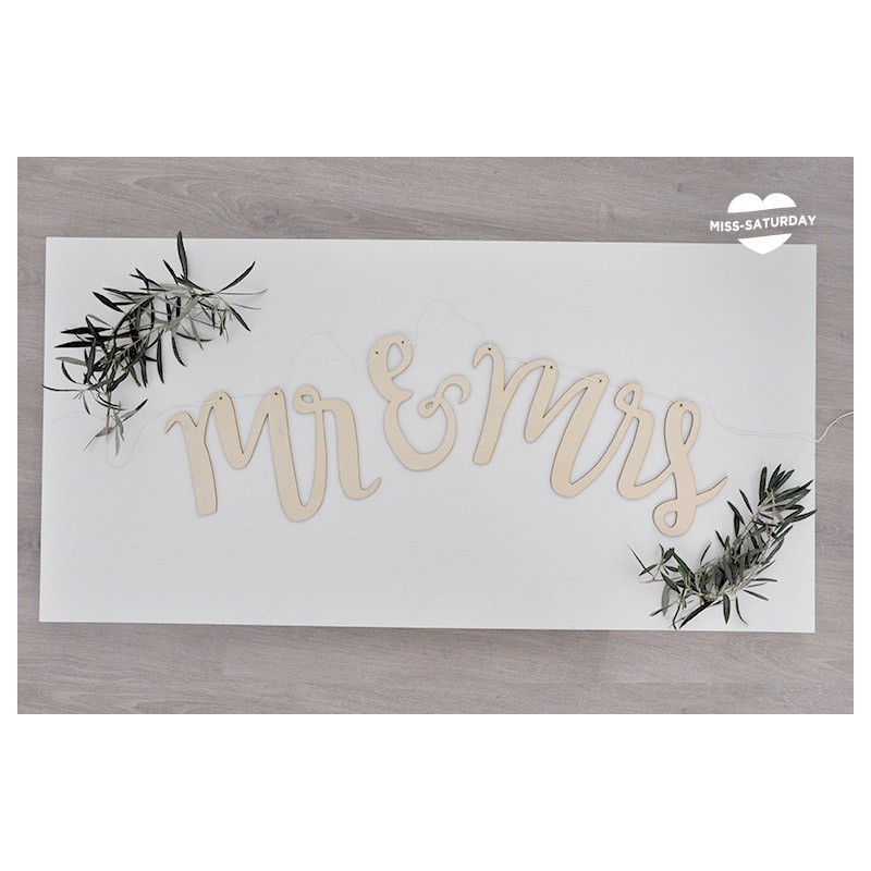 Guirnalda madera Mr & Mrs