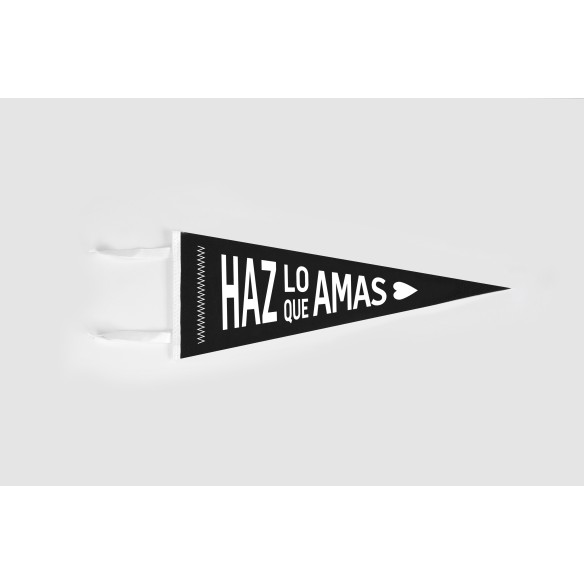 Banderín Haz lo que Amas