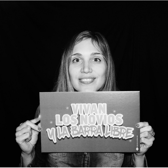 6 Carteles photocall Happy 4