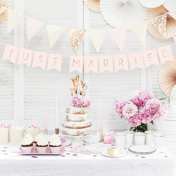 Guirnalda banderines rosa palo y dorado