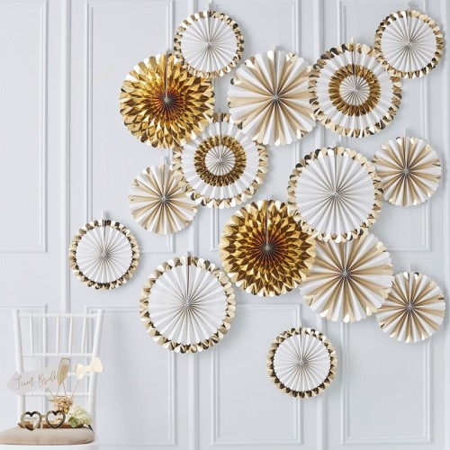 fondo photocall dorado 2