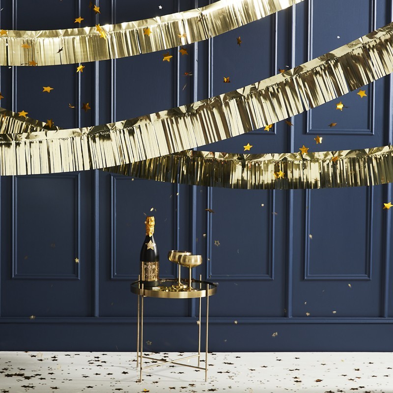 Guirnalda dorada franjas