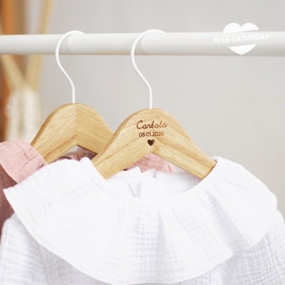 Percha personalizada bebé