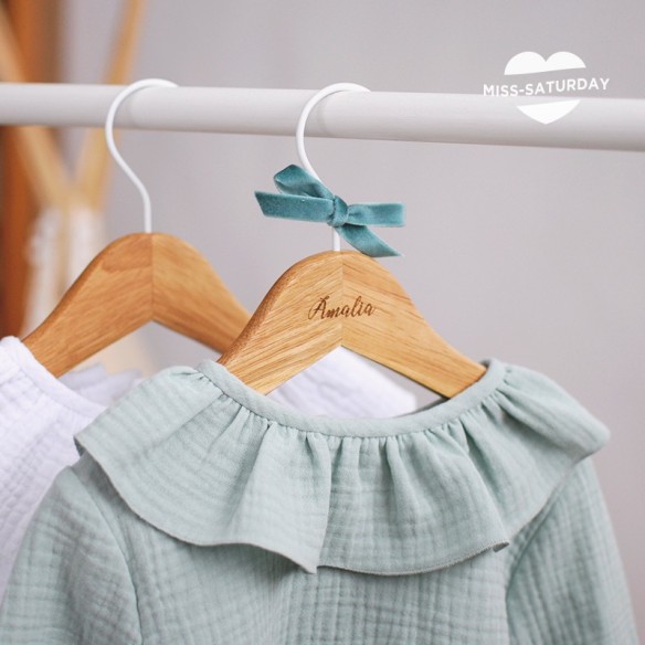 Percha personalizada bebé