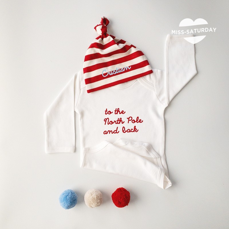 Gorrito rojo recién nacido