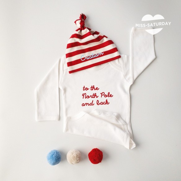 Gorrito rojo recién nacido