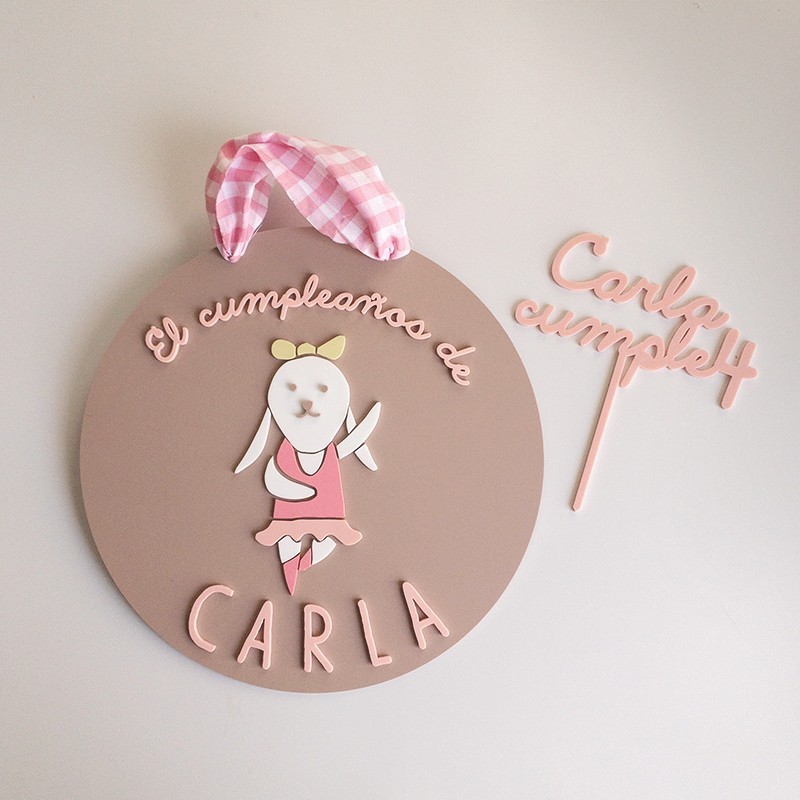 Cartel en relieve Cartel en relieve