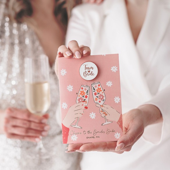 Tarjeta Equipo de la novia + Pin