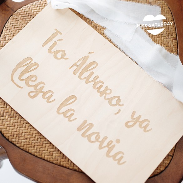 Cartel de madera natural personalizable