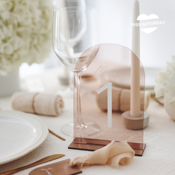 Meseros  ahumados Cléo