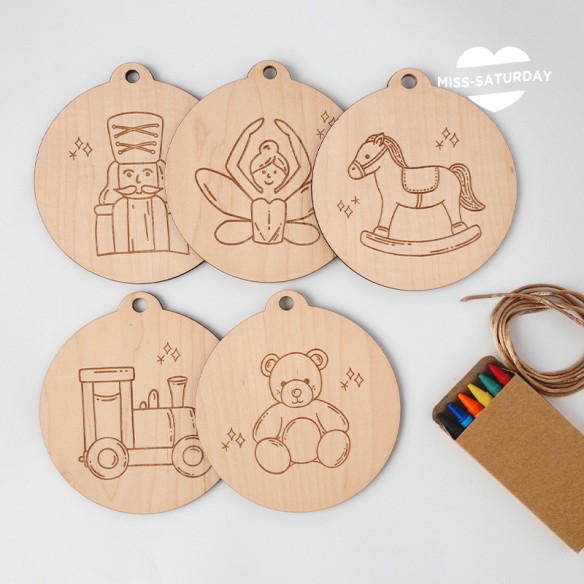 Cinco bolas para colorear Cascanueces