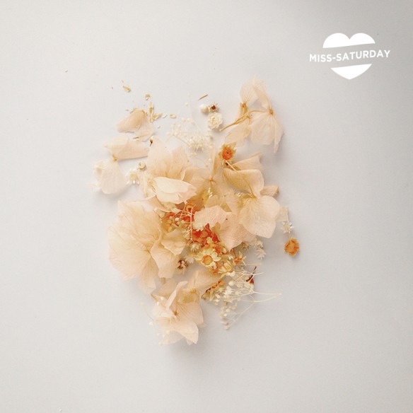 Caja porta alianzas personalizada